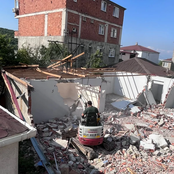 Müstakil Bina Yıkımı — Pendik / İstanbul